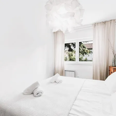 Casa B Mit Meerblick Und Pool Tar-Vabriga